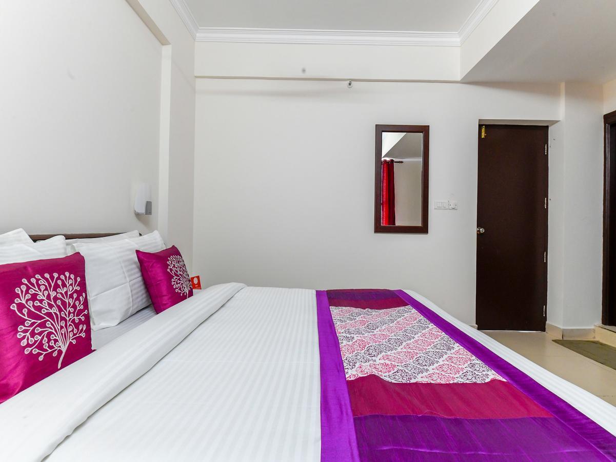 Oyo 11309 Hotel Green Land Residency Kochi ภายนอก รูปภาพ